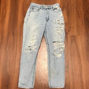 American eagle mom jeans